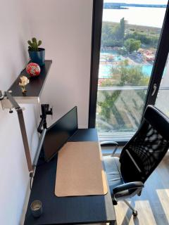 Independence Studio - 6