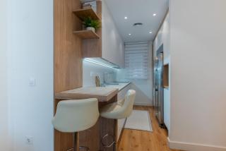 Stunning 3BR 2BTH Plaza de Cuba - 1