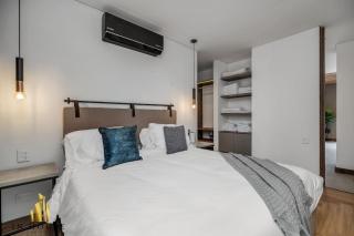 Morph 701 - Spacious apt City View Haven - 6