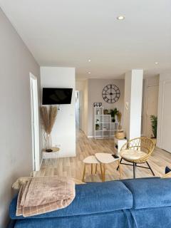 Le Victoria I Balcon & garage, Plein-centre - 0