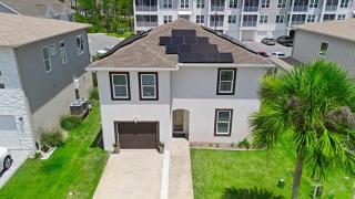 Windswept by AvantStay Family-Friendly Close to Beach Game Room - 0