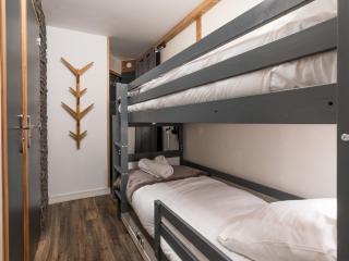 Appartement moderne pour 4 avec parking privé - FR-1-640-51 - 1