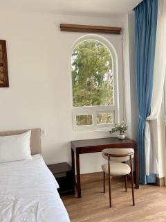 Babylon Hotel Phu Quy - 1