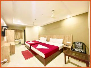 HOTEL PRIME J & K INN - NEAR SEA BEACH - Restaurant - #Lift And Parking Facilities - #fully Air Conditioned hotel at Prime Location - #BREAKFAST included -LUXURAY HOTEL IN PURI - 0