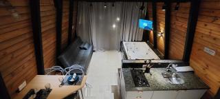 Chalé Exclusivo Com Hidro em Meio a Natureza - 8