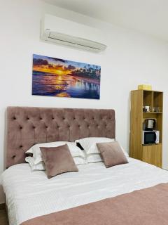 VIP Room2 in South Alhail - Muscat - 1