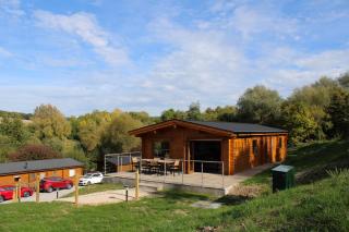 Viaduct Fishery Lodges - 6
