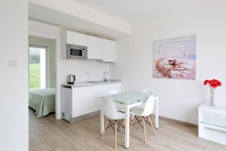 Stunning CapoFalcone Charming Apartment B4 sleeps4 - 9
