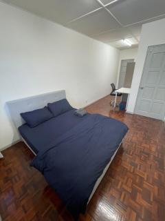 Authentic Local Terrace House in Kuching - 2