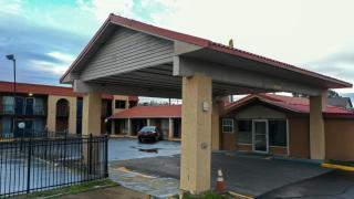 Days Inn by Wyndham Caddo Valley Arkadelphia - 7