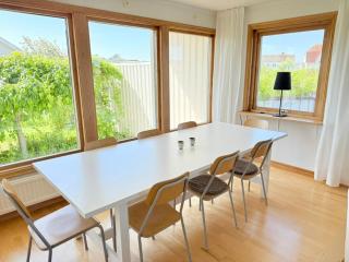 Light-filled and spacious villa on Vrångö Island - 1