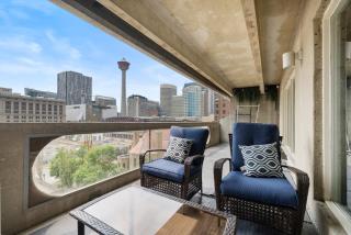 Central Downtown at Rocky Mountain Court with Gym, Court, Sauna and Secured Parking - 7