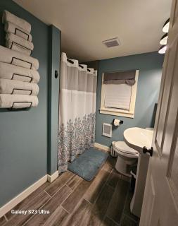 Reel Relaxin Retreat to Getaway! - 7