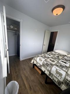 Incredible Spacious Rental with Fantastic Activities for an Unforgettable Family Adventure by the Lake in Cookson, Oklahoma - 8
