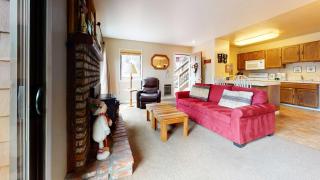 Hidden Valley Homestead Near Hike Bike & More - 1