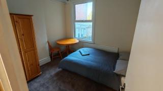 Ashley Down Homestay - 7