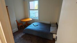 Ashley Down Homestay - 3