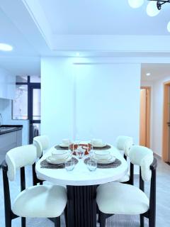 Spacious 2BR in Westlands With Pool, Gym and Rooftop views & Free breakfast - 6