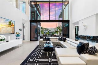 Boardwalk Mansion - 7