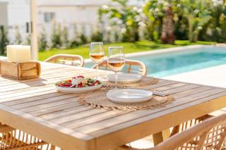 New Villa - Rooftop Jacuzzi & Sunset Views - 6