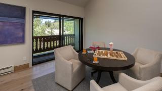 Beacon Retreat - 2