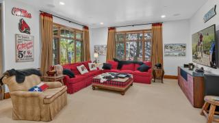 Bearberry Lodge - 9