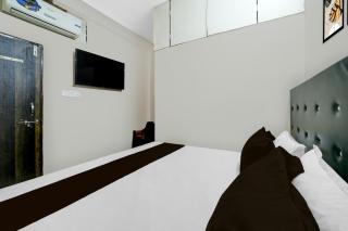 Hotel O Royal Inn Home Stay - 9