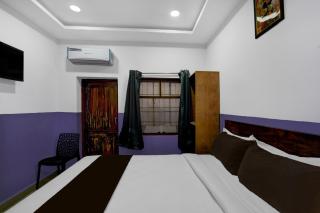 Hotel O P R S Elite - 3