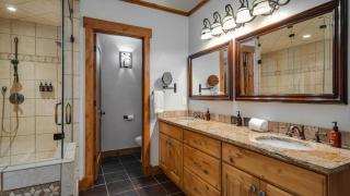 Black Bear Chalet - 3