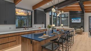 Blue Valley Chalet - 2
