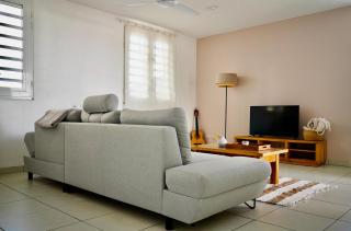 Face à la mer, appartement de standing aux Trois Ilets - 8