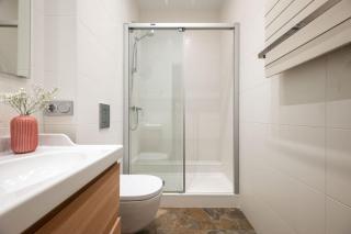 Simone by San Sebastian Stays - 3