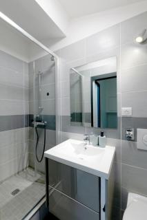Duplex Cozy 2chambres 3 lits 5 personnes tout a pied - 8