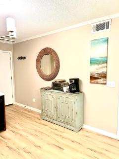 Tranquil lagoon view 2 BR condo on Hilton Head Island - 2