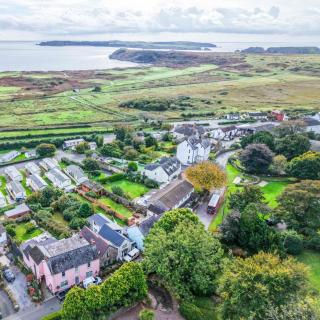 The Studio At Raymond House - Penally - Tenby - 1