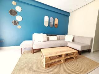 The 41 Maarif by IB Signature - Boho Chic 1BR Apt - with Wifi - Self check-in - 24 x7 Security - City View with terrace - Walk to Cafes! City Centre - 2