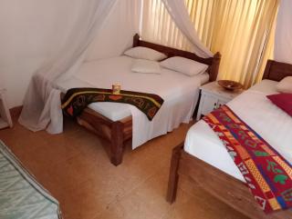 fulles guest house - 1