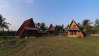 Hébergement rural Irakomby, trois chalets cosy - 4