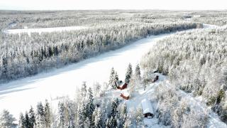 Lapland aurora riverside - 0