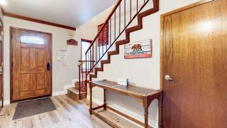 Mammoth Pines #02 - Year-Round Activities - 9