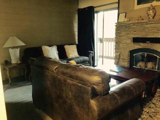 La Residence - Near Shuttle and Hike & Bike Trails - 6