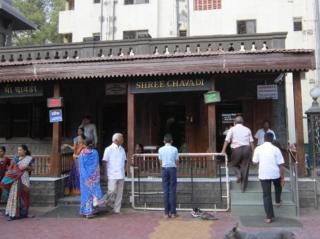SAIRATNA HOTEL only 1 minute distance from sai temple - 4