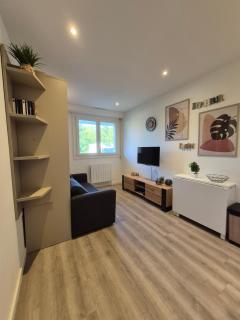 Modern and optimized studio - Ideal for border workers - 0