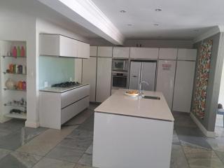 Umhlanga Rocks Beach 145 - Durban - 3