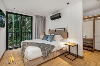 Morph 201 - High ceilings & modern apt/BBQ - 5