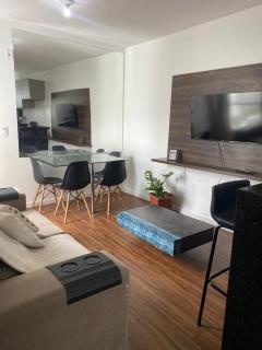 Apê moderno com Ar, Wi-Fi, máquina de lavar, garagem e portaria 24h- completo e confortável! - 9