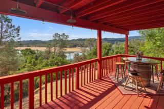 Naci Lakeview Retreat - 1