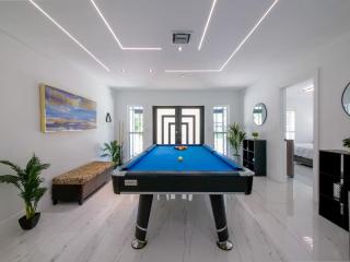 Luxury Hollywood Oasis - 7