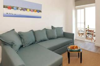 Stunning beach front luxury apt - 4