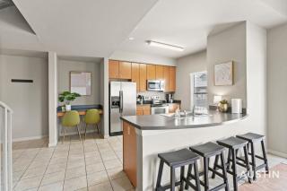West Campus 8BR 5BA Dual Retreat Near Zilker, SXSW and Downtown by Austin Vacay - 4